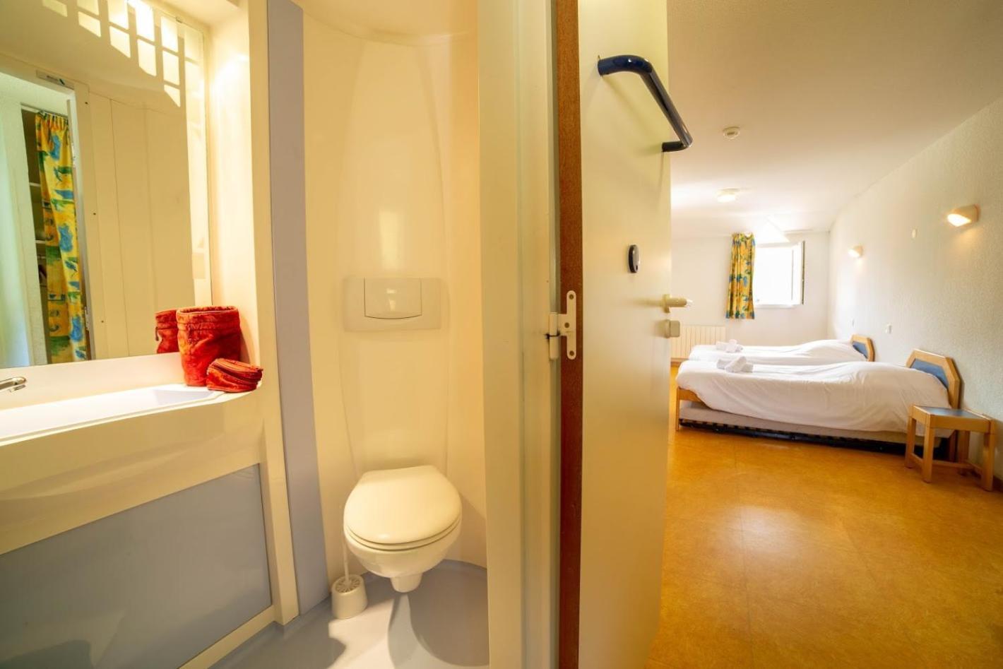 Hotel Le Rabuons Saint-Étienne-de-Tinée Esterno foto